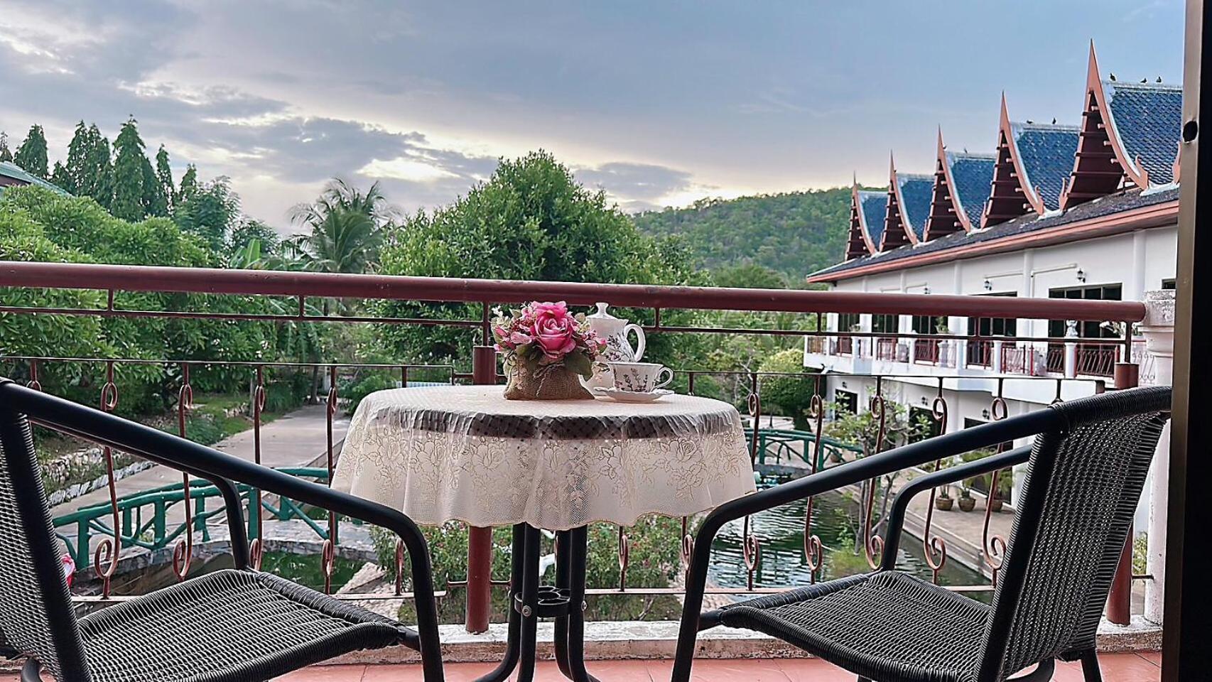 The Sun House Hotel Hua Hin Exterior photo
