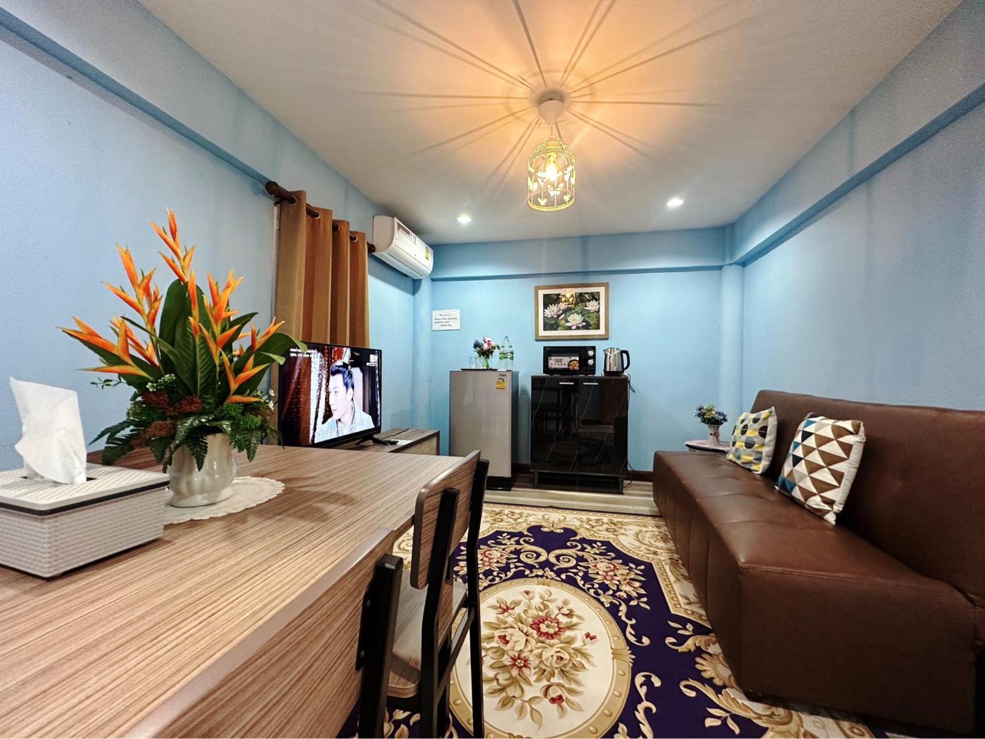 The Sun House Hotel Hua Hin Exterior photo